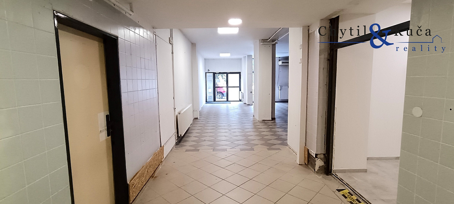 Pronájem obchodních prostor 105 m² – fotografie 5