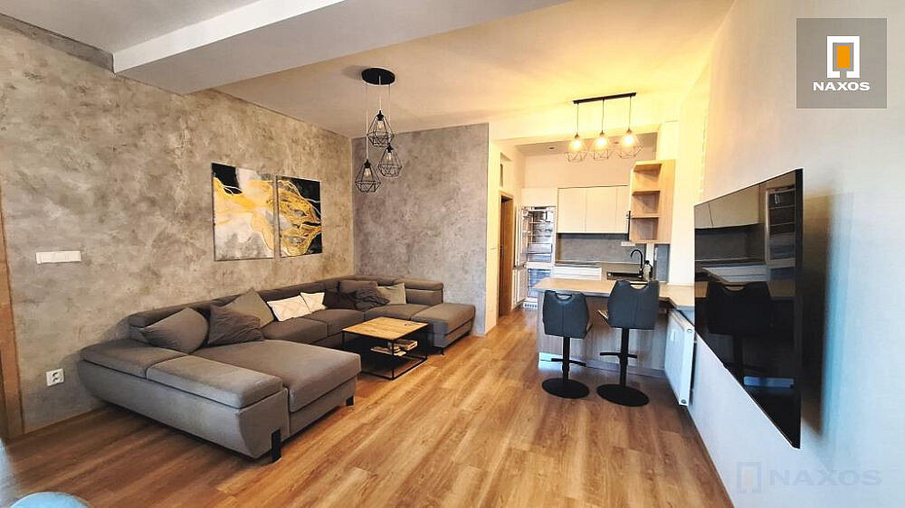 Pronájem bytu 3+kk 95 m²
