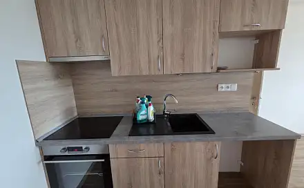 Pronájem bytu 2+kk 40 m²