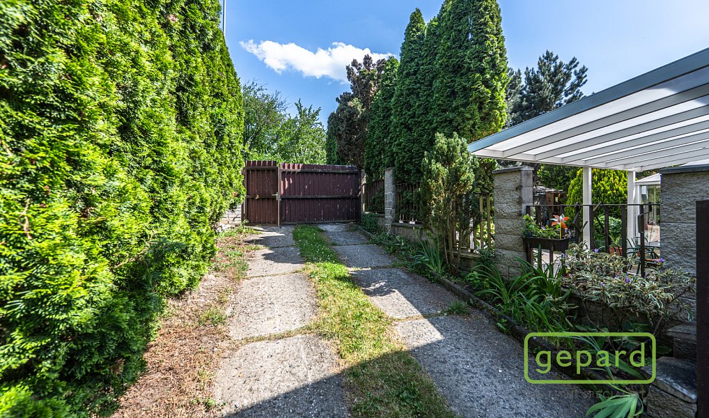 Prodej stavebního pozemku 4 855 m², Praha – náhled fotky 5
