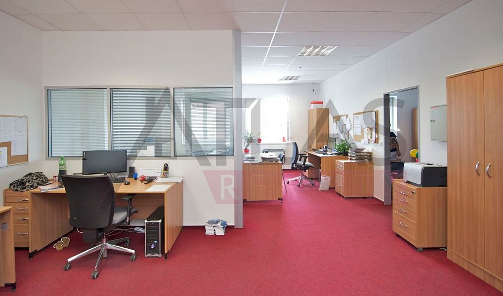 Pronájem skladovacích prostor 1 395 m², Praha – náhled fotky 4
