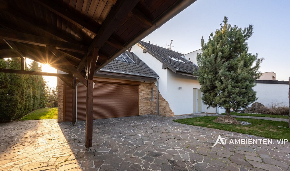 Prodej domu 382 m² s pozemkem 849 m², Moravany – náhled fotky 60