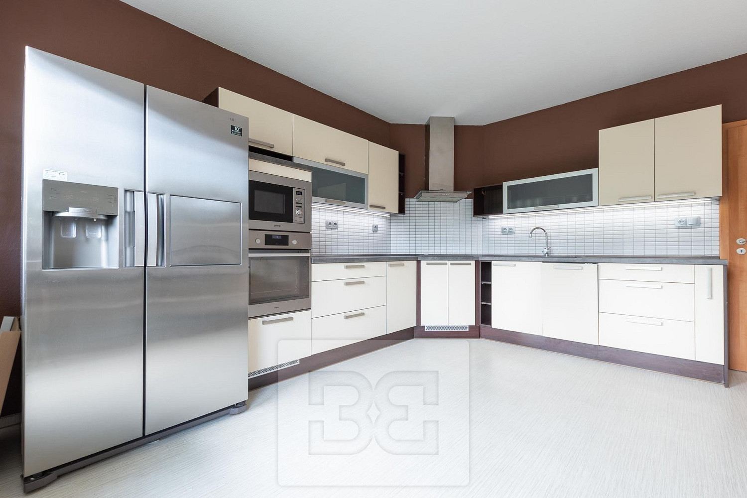 Pronájem bytu 4+1 131 m² — photo 3