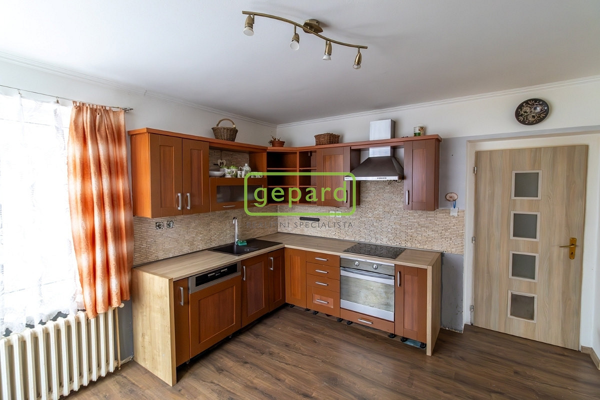Prodej domu 90 m² s pozemkem 2 502 m²