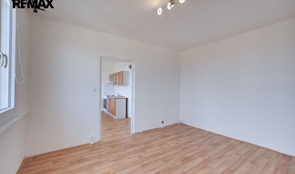 Pronájem bytu 1+1 30 m², Roudnice nad Labem – náhled fotky 3