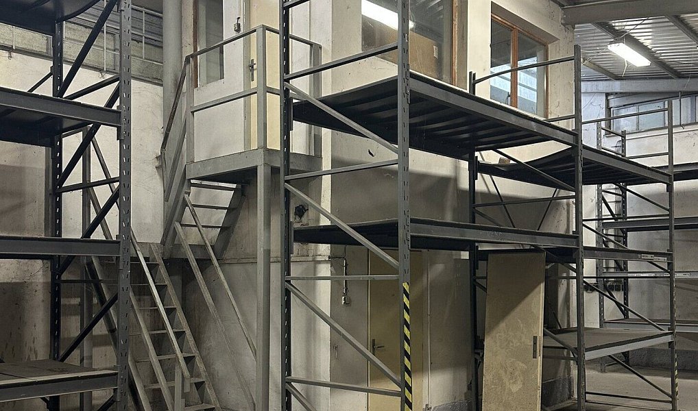 Pronájem skladovacích prostor 1 700 m², Postoloprty – náhled fotky 7
