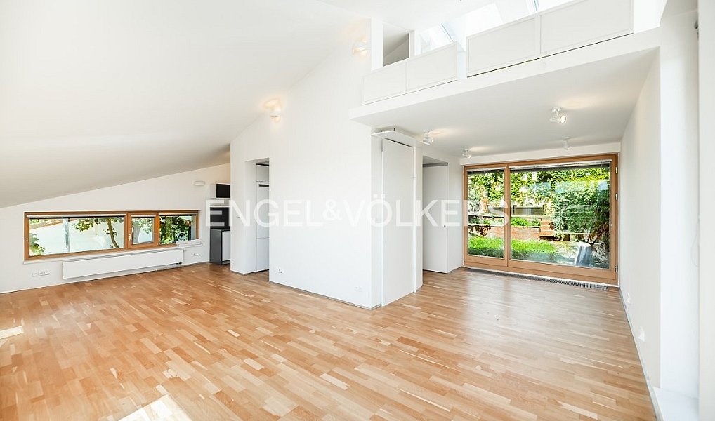 Pronájem domu 140 m² s pozemkem 154 m², Praha – náhled fotky 5