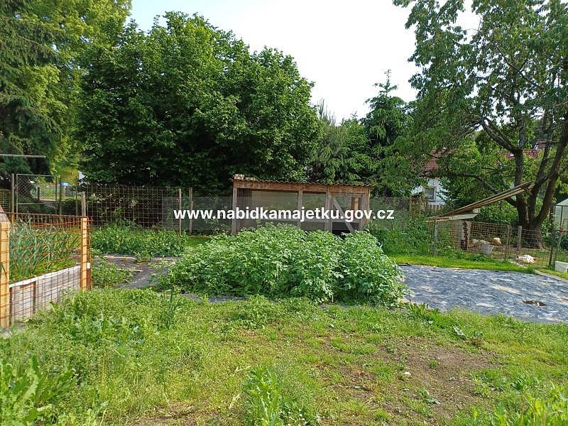 Prodej pozemku 610 m² – fotografie 3