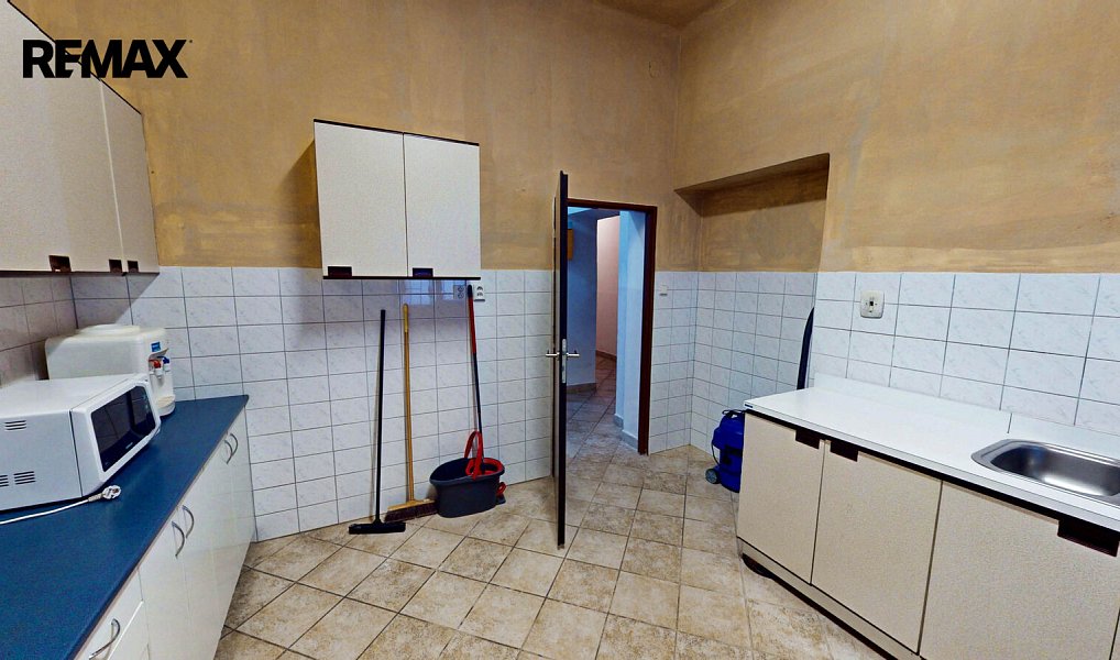 Prodej ubytovacího objektu 210 m², Stádlec – náhled fotky 17