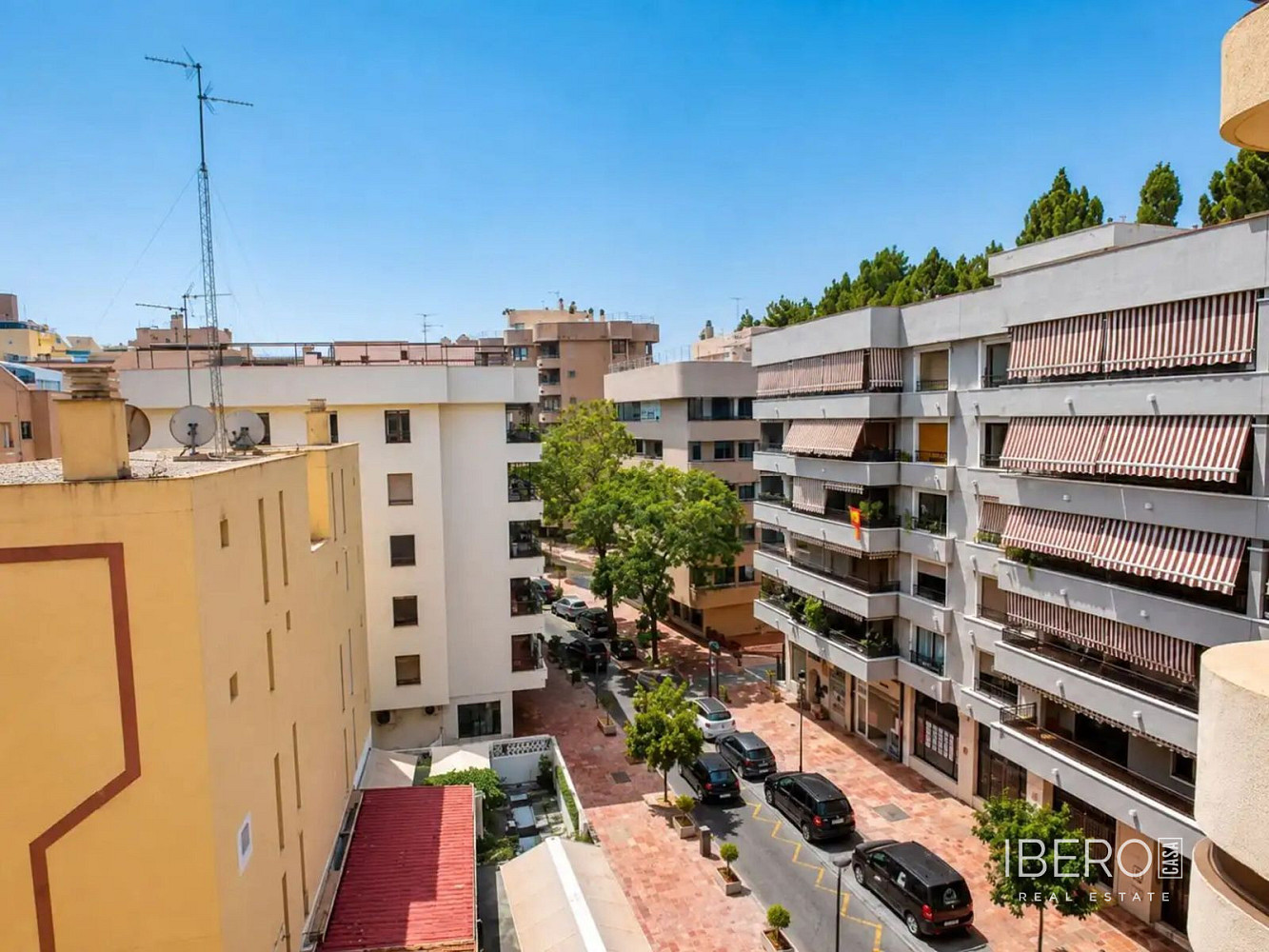 Pis 4+kk – Marbella - Vista 3
