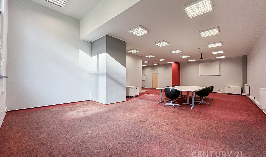 Pronájem výrobních prostor 1 920 m², Brno – náhled fotky 11