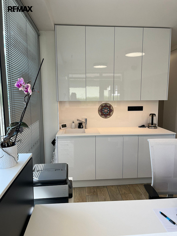 Pronájem obchodních prostor 398 m² – fotografie 4
