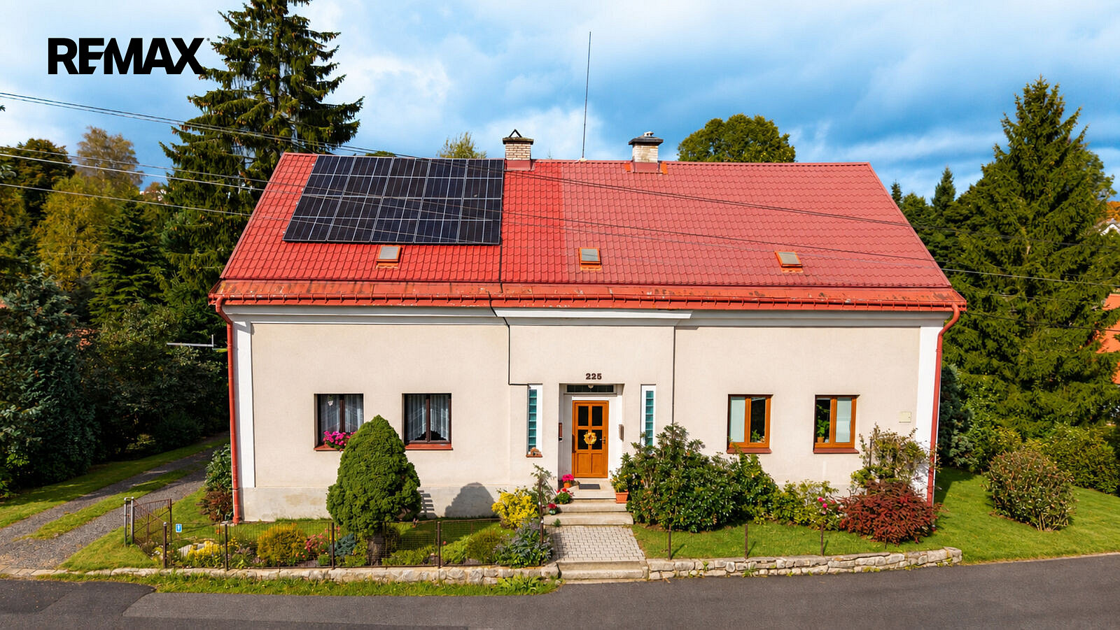 Prodej domu 100 m² s pozemkem 770 m²