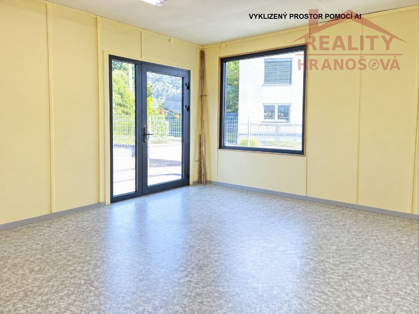 Prodej obchodních prostor 45 m² – fotografie 2