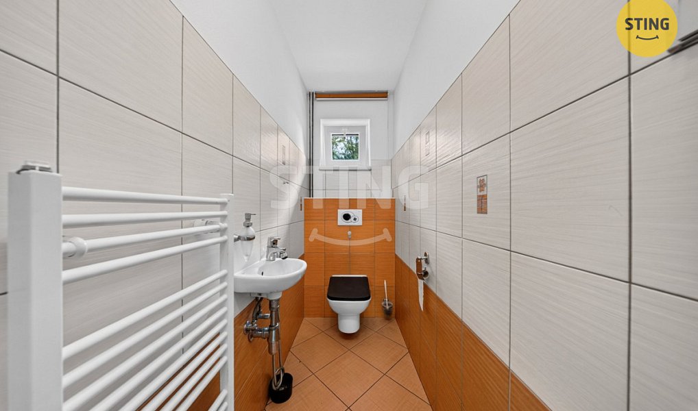 Prodej domu 225 m² s pozemkem 2 141 m², Rožnov pod Radhoštěm – náhled fotky 14