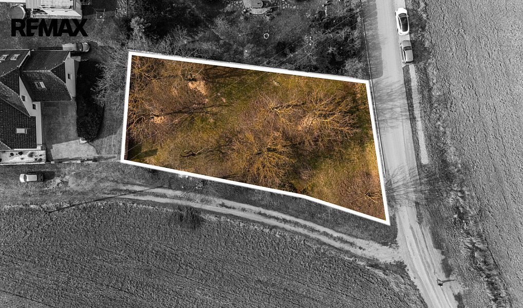 Prodej stavebního pozemku 1 045 m², Vonoklasy – náhled fotky 4
