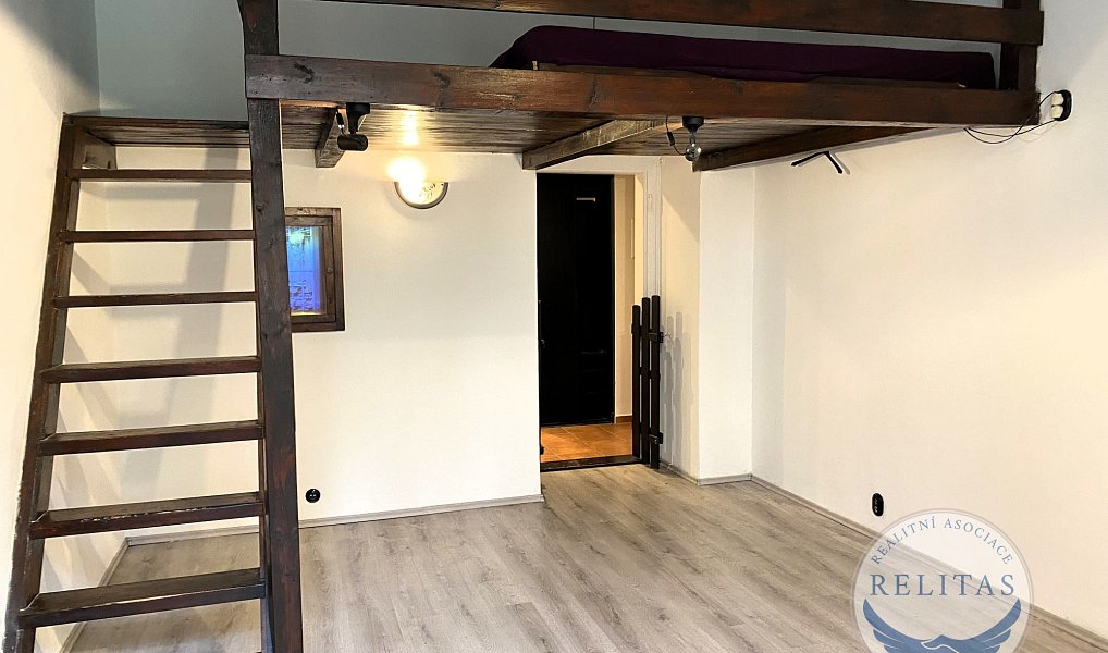 Prodej bytu 1+1 34 m², Praha – náhled fotky 7