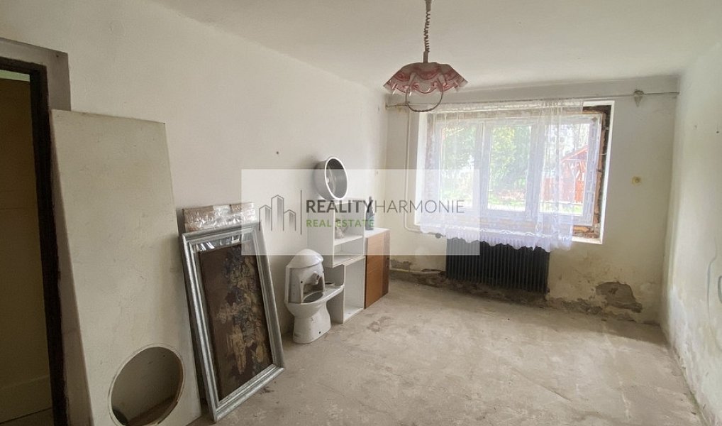 Prodej domu 205 m² s pozemkem 1 104 m², Slapsko – náhled fotky 18