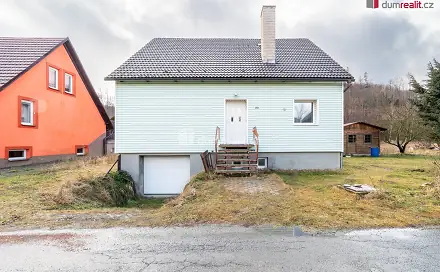 Prodej domu 220 m² s pozemkem 614 m², Karlovice, okres Bruntál