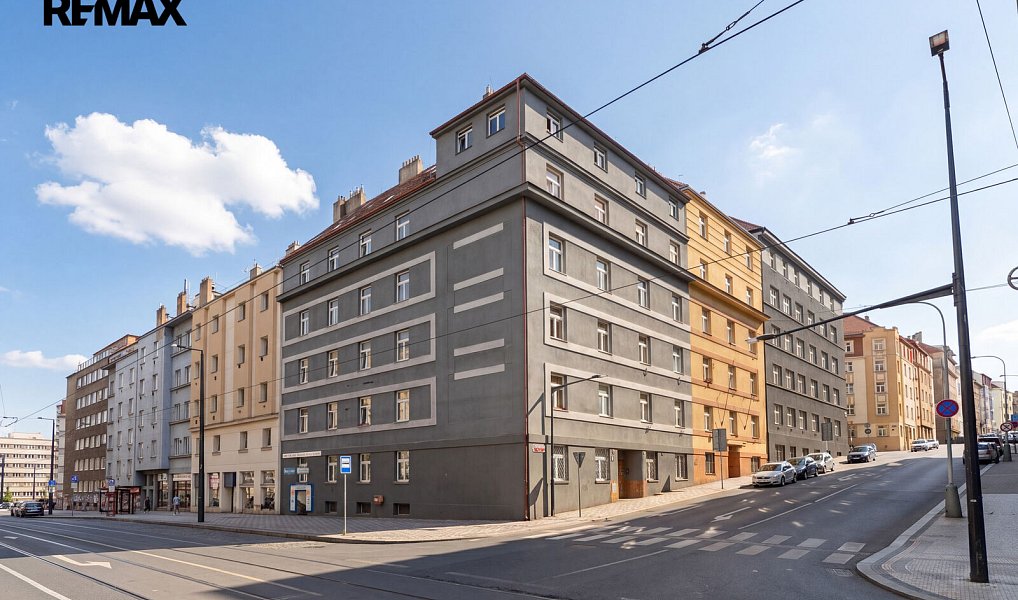 Prodej bytu 3+1 84 m², Praha – náhled fotky 2