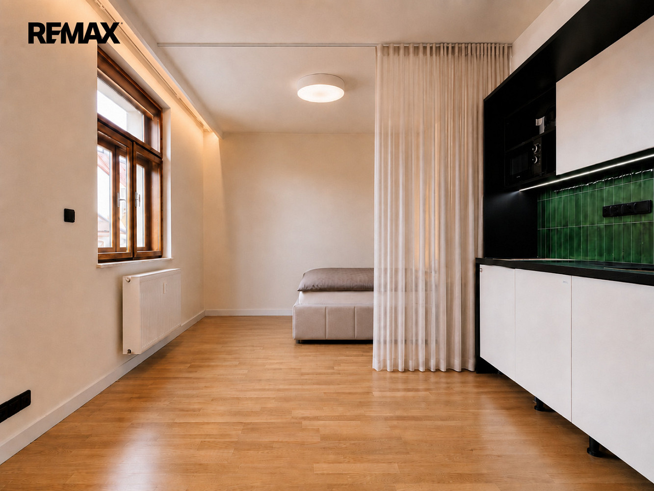Pronájem bytu 1+kk 30 m² — photo 3