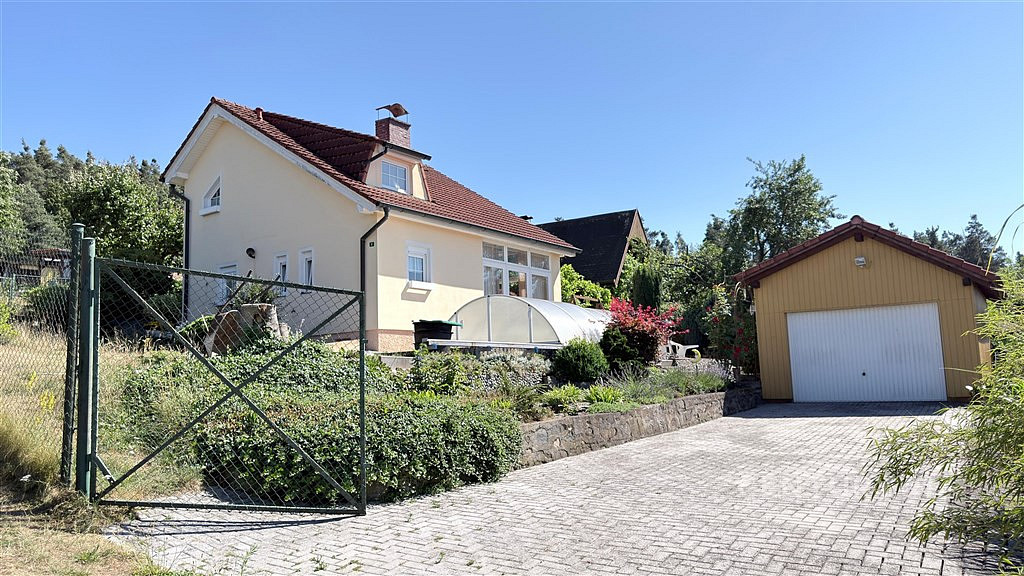 Pronájem chaty/chalupy 85 m² s pozemkem 446 m²