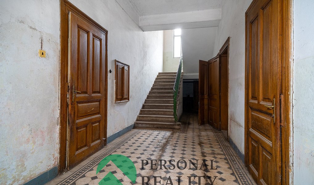 Prodej ubytovacího objektu 251 m², Benecko – náhled fotky 9