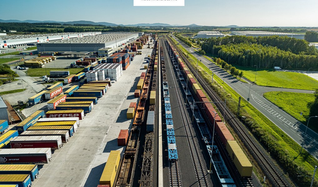 Pronájem skladovacích prostor 40 000 m², Mošnov – náhled fotky 5