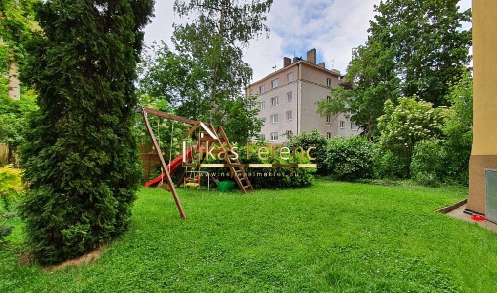 Pronájem bytu 2+kk 53 m², Praha – náhled fotky 17