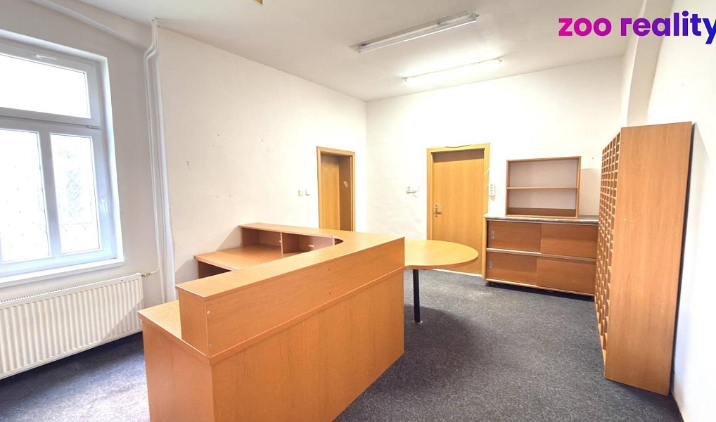 Pronájem obchodních prostor 320 m², Kadaň – náhled fotky 10
