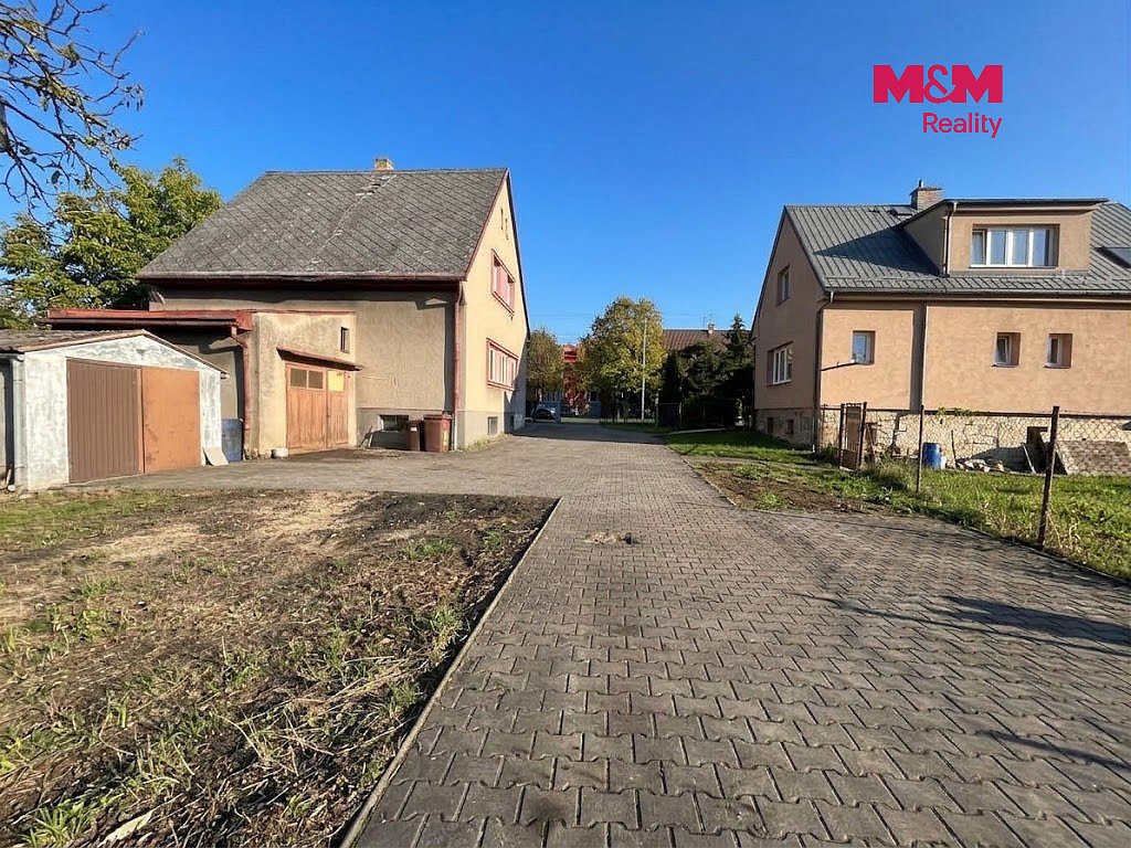 Prodej stavebního pozemku 390 m² – fotografie 2