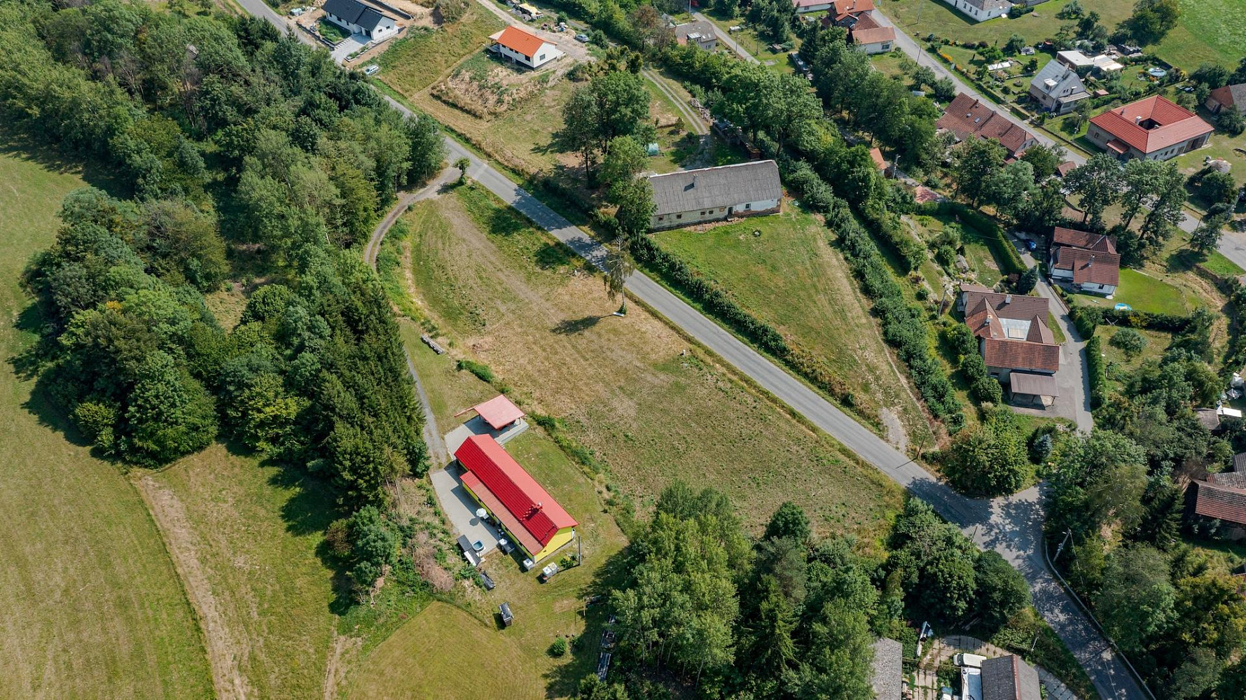 Prodej stavebního pozemku 1 041 m² – fotografie 4