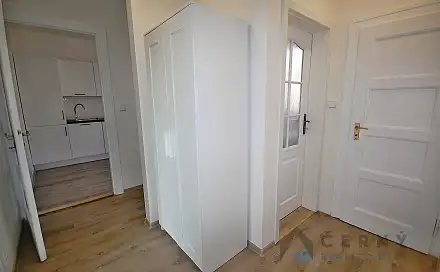 Pronájem bytu 3+1 83 m², Husova, Liberec - Liberec V-Kristiánov