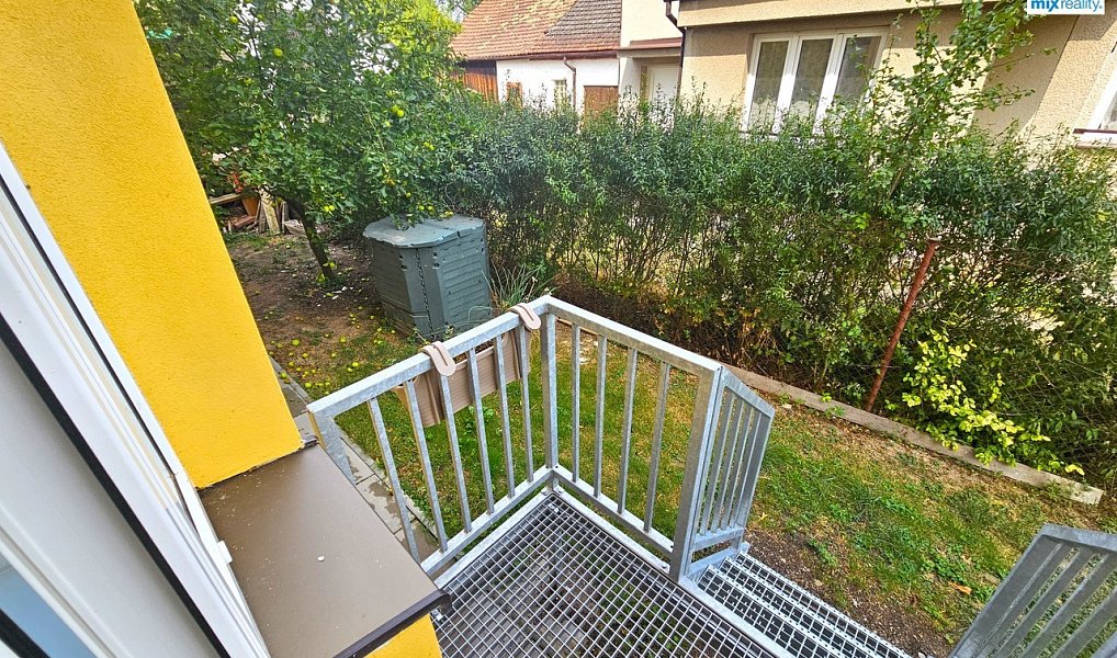 Prodej bytu 1+kk 34 m², Klatovy – náhled fotky 13
