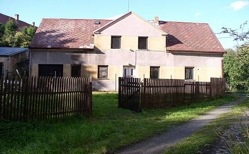 Prodej domu 200 m² s pozemkem 471 m², Třebušín - Dolní Týnec, okres Litoměřice