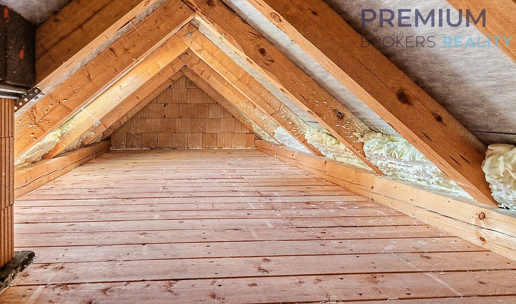 Prodej domu 102 m² s pozemkem 92 m², Nové Strašecí – náhled fotky 26
