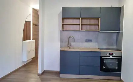Pronájem bytu 1+kk 27 m², Dolní Jasenka, Vsetín