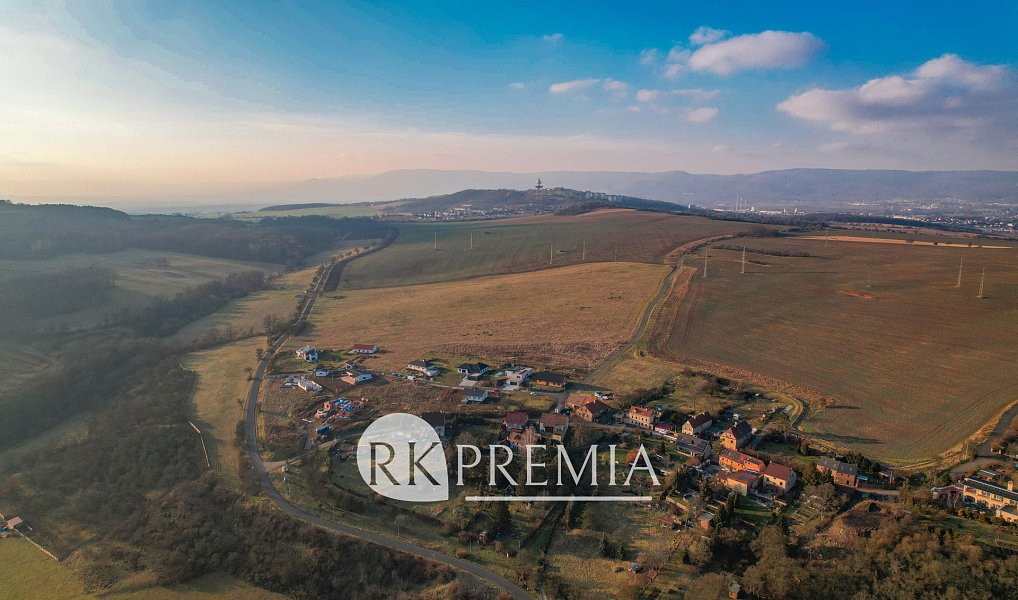 Prodej pole 99 231 m², Bžany – náhled fotky 5
