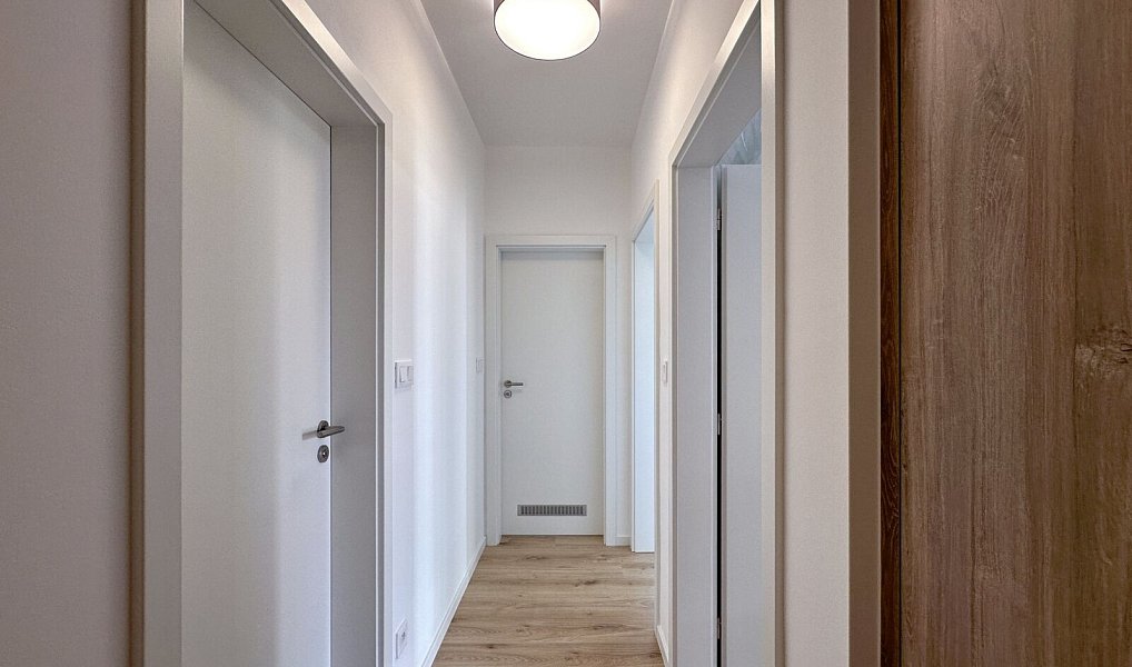 Prodej bytu 3+kk 84 m², České Budějovice – náhled fotky 41