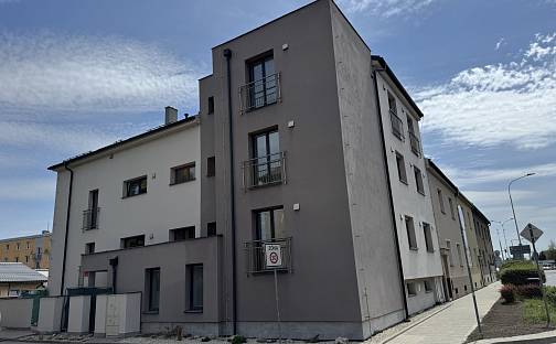 Pronájem bytu 2+1 74 m², Jakoubka ze Stříbra, Olomouc - Nové Sady