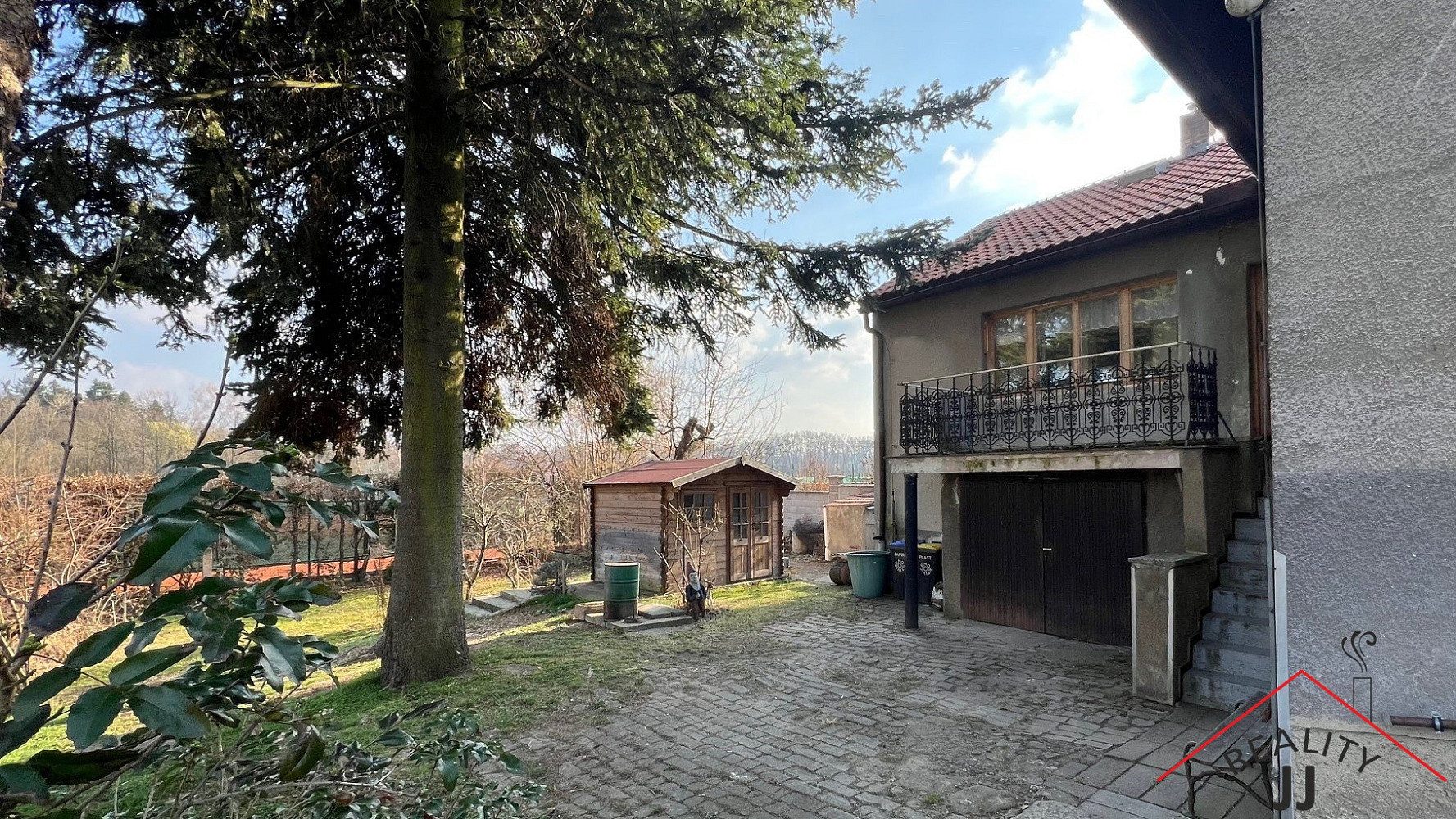 Prodej domu 116 m² s pozemkem 1 003 m² – fotografie 2