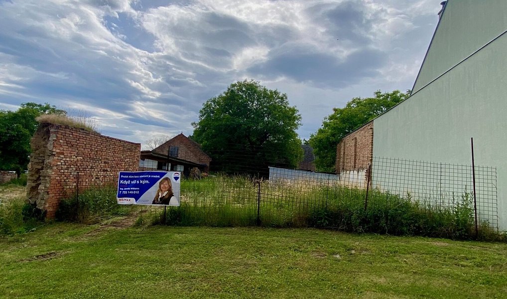 Prodej stavebního pozemku 2 018 m², Honětice – náhled fotky 6