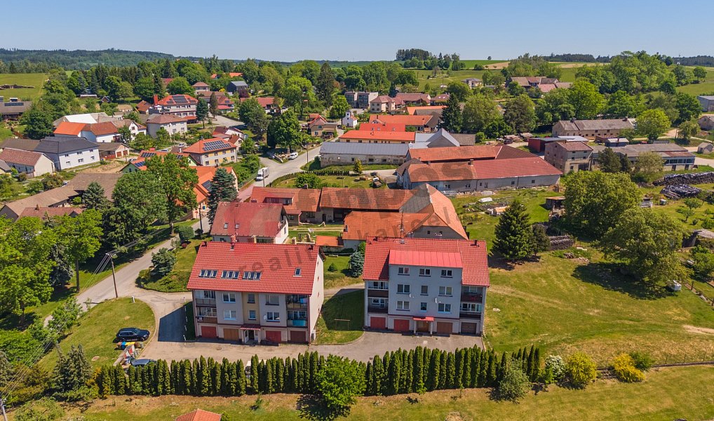 Prodej bytu 3+kk 68 m², Rodinov – náhled fotky 18