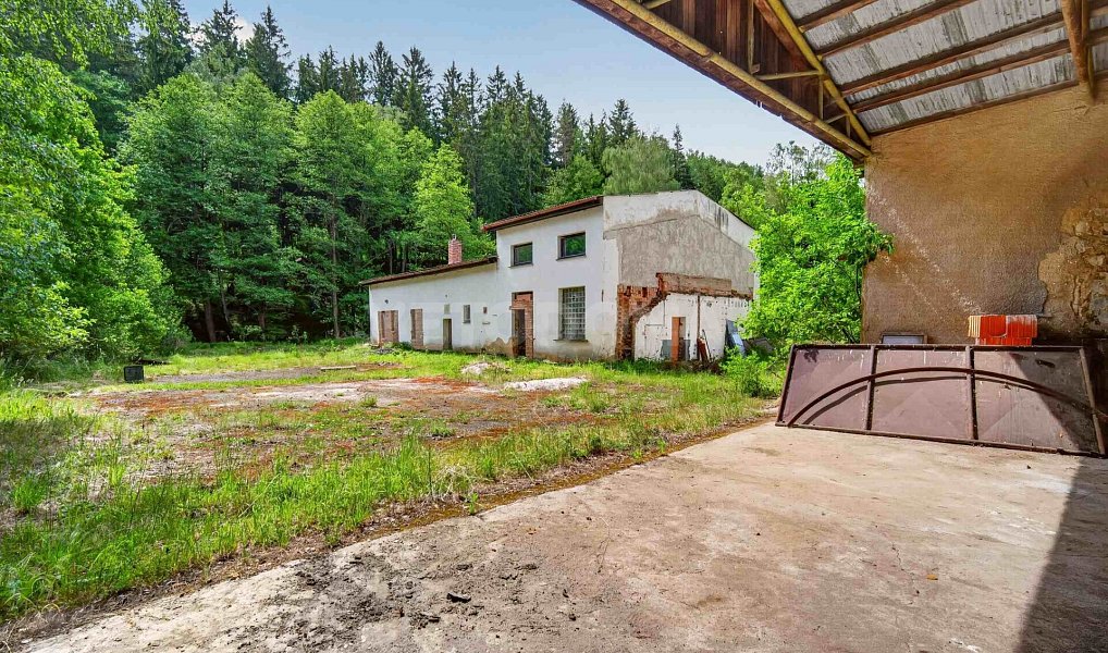 Prodej stavebního pozemku 900 m², Bezdružice – náhled fotky 10