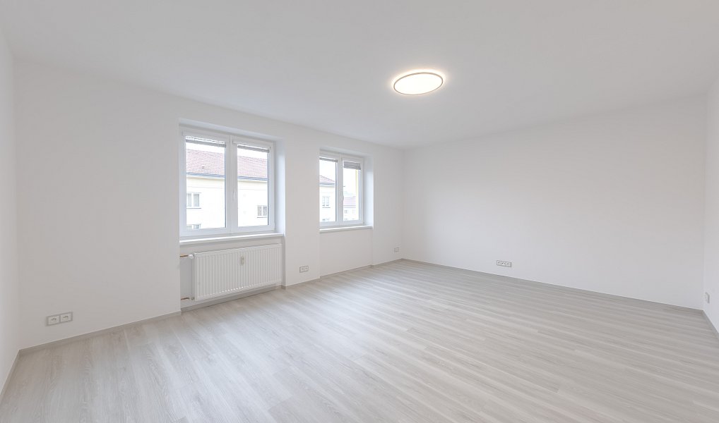 Prodej bytu 2+1 65 m², Přerov – náhled fotky 2