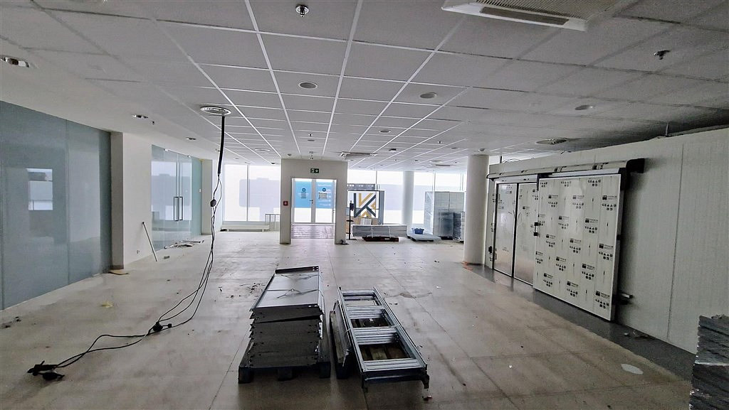 Pronájem obchodních prostor 346 m² — photo 4