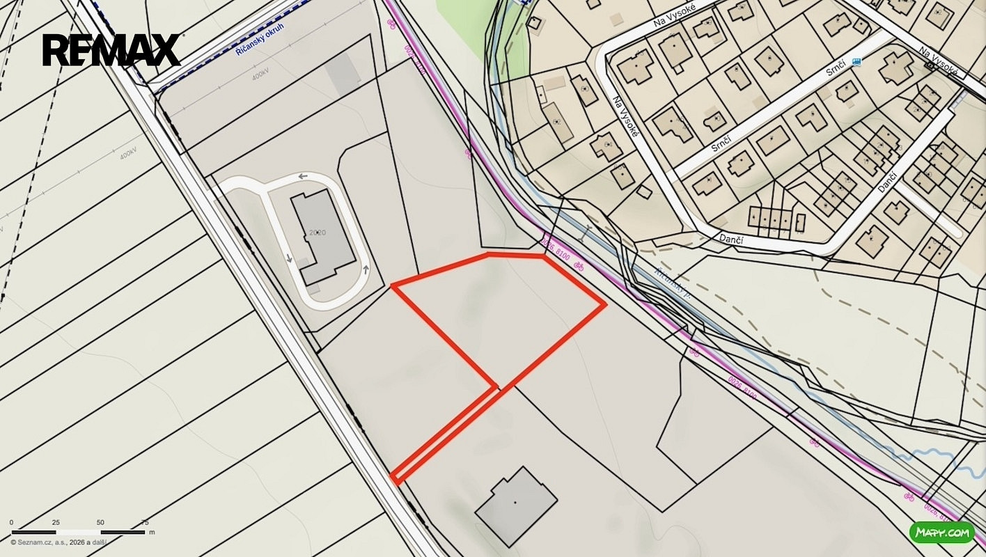 Pronájem komerčního pozemku 4 925 m²