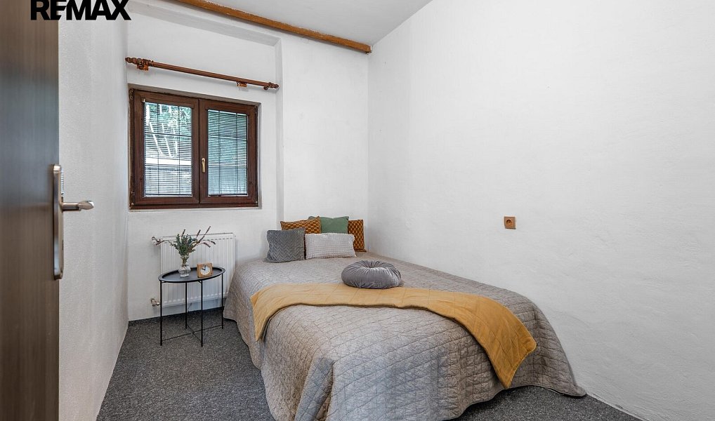 Prodej ubytovacího objektu 192 m², Střížovice – náhled fotky 7