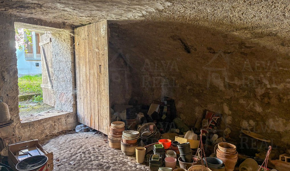 Prodej domu 100 m² s pozemkem 1 264 m², Hluboké Dvory – náhled fotky 29
