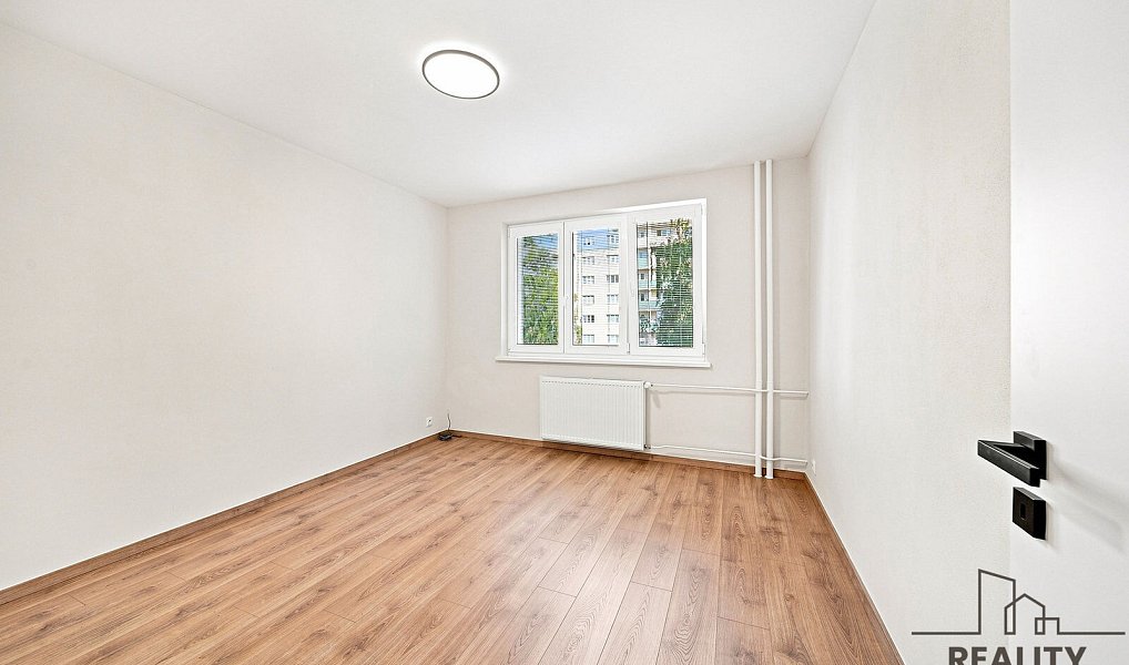 Prodej bytu 3+1 72 m², Hodonín – náhled fotky 6